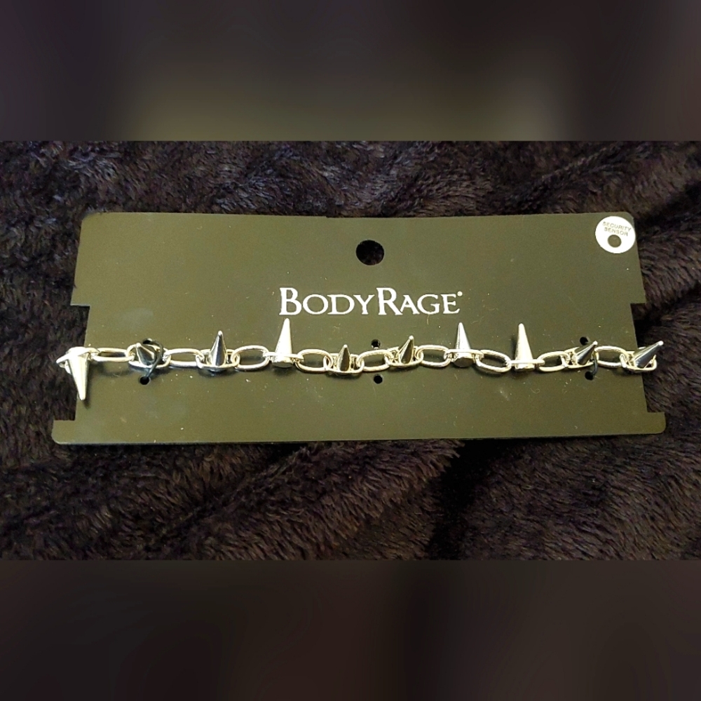 Spike Choker